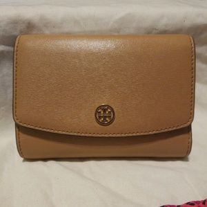 💥FINAL💥Tory Burch Robinson/Parker Wallet 💥